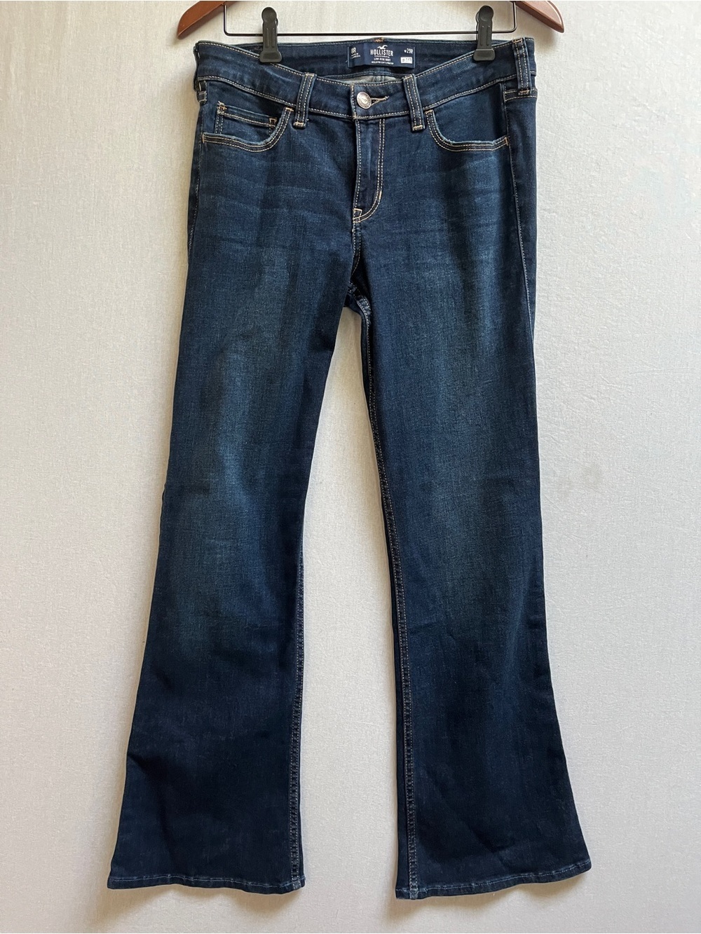 Hollister Dark Blue Wash Low Rise Bootcut Denim Jeans 29